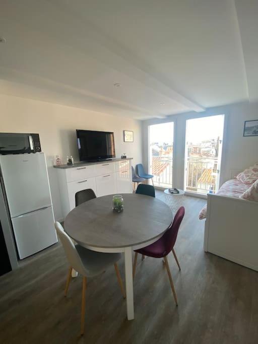 Appartement En Plein Coeur Du Centre Ville Les Sables-dʼOlonne Exteriör bild
