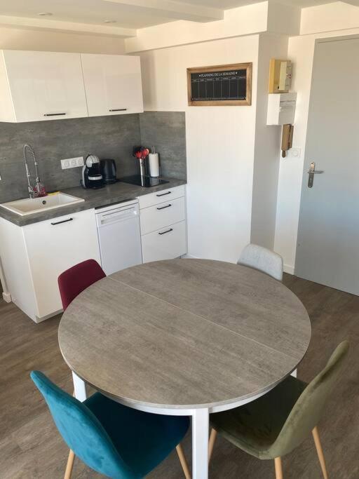 Appartement En Plein Coeur Du Centre Ville Les Sables-dʼOlonne Exteriör bild